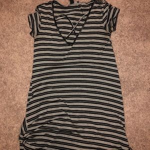 Black/White T-Shirt Dress: XS